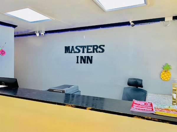 Masters Inn image 8
